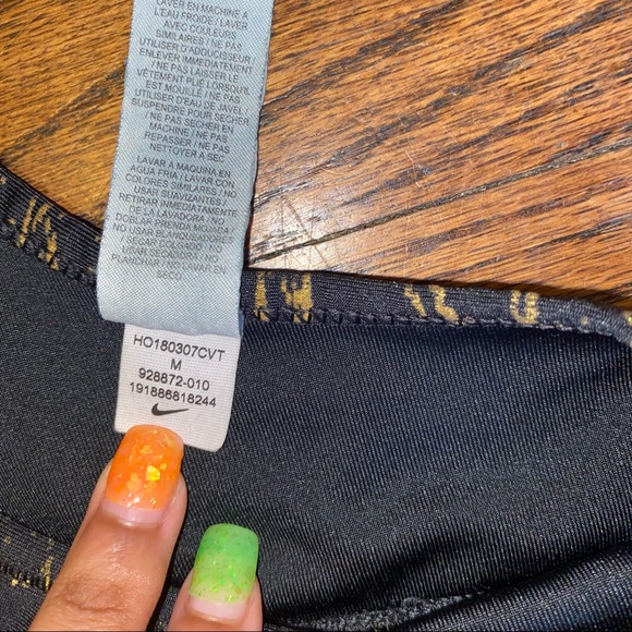 ❌SOLD TO PLATOS CLOSET ❌ - Picture 3 of 4